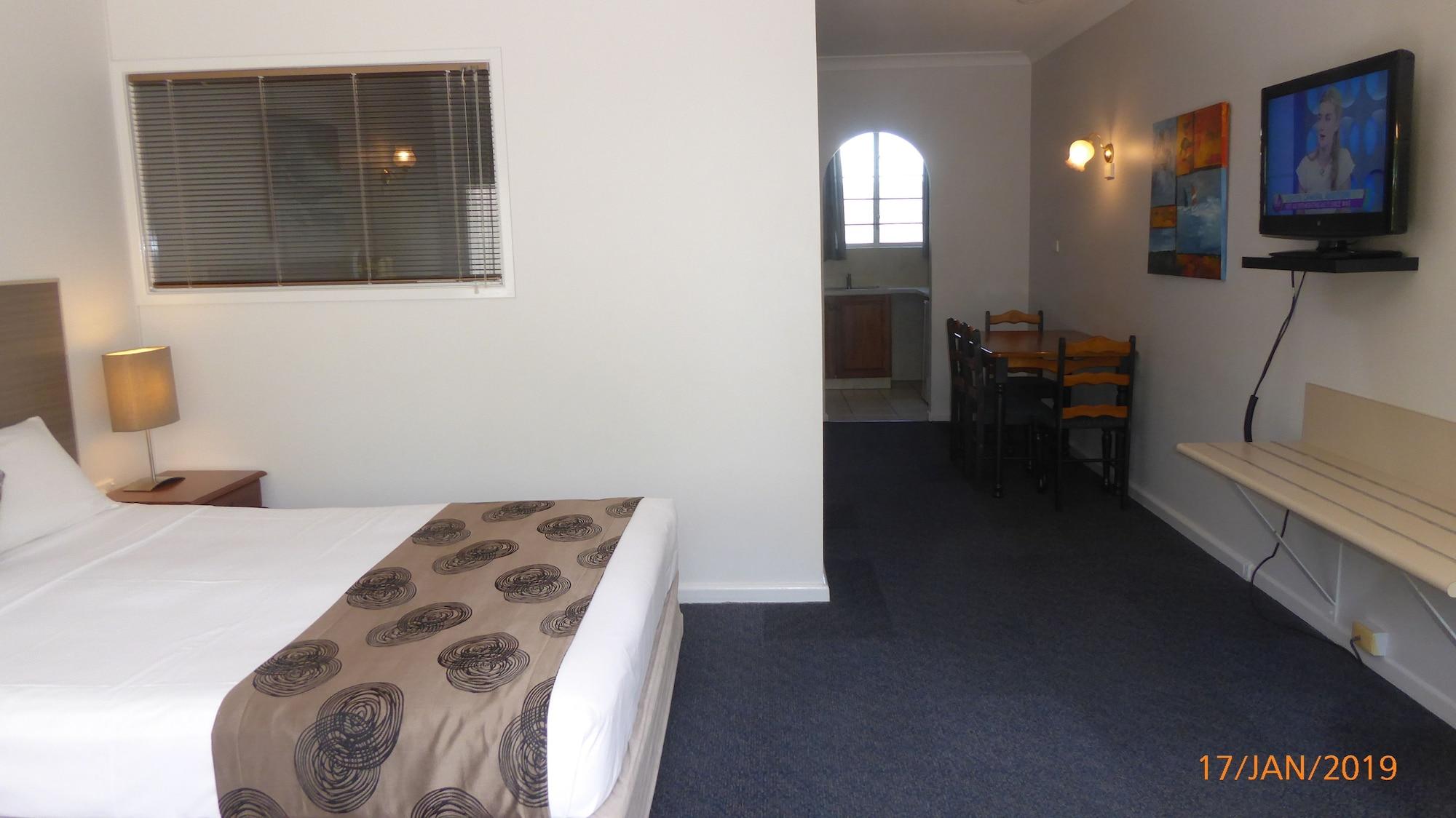 Tower Court Motel - Adults Only Haven Hervey Bay Exteriér fotografie