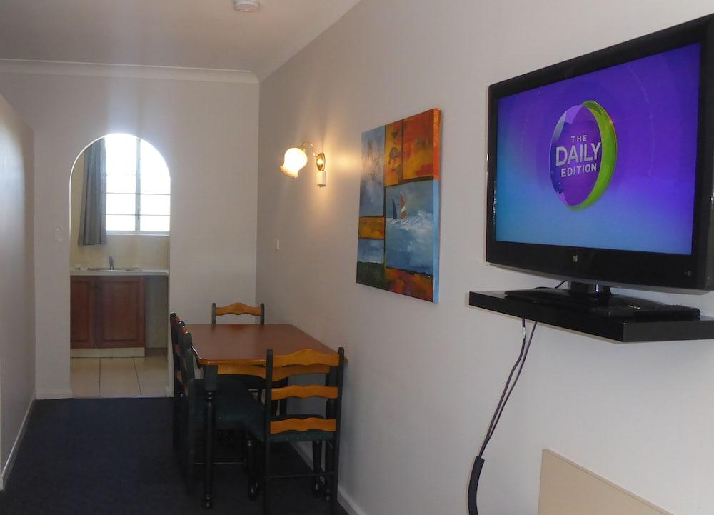 Tower Court Motel - Adults Only Haven Hervey Bay Exteriér fotografie