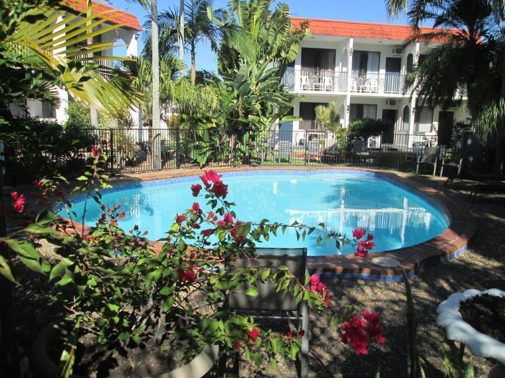 Tower Court Motel - Adults Only Haven Hervey Bay Exteriér fotografie