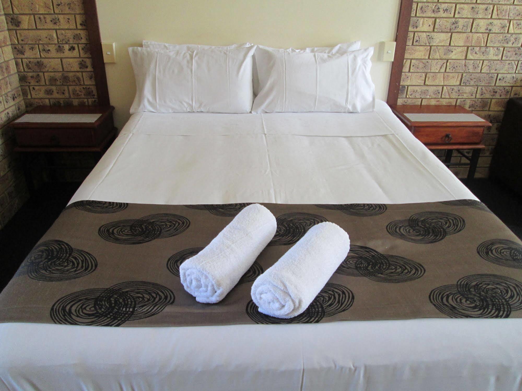 Tower Court Motel - Adults Only Haven Hervey Bay Exteriér fotografie