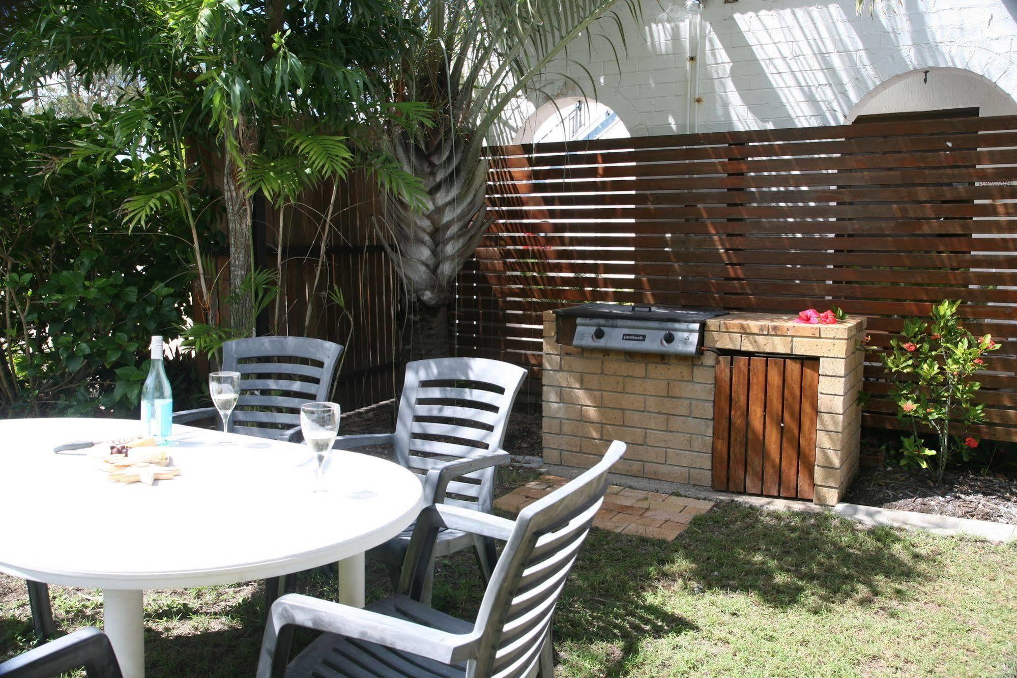 Tower Court Motel - Adults Only Haven Hervey Bay Exteriér fotografie