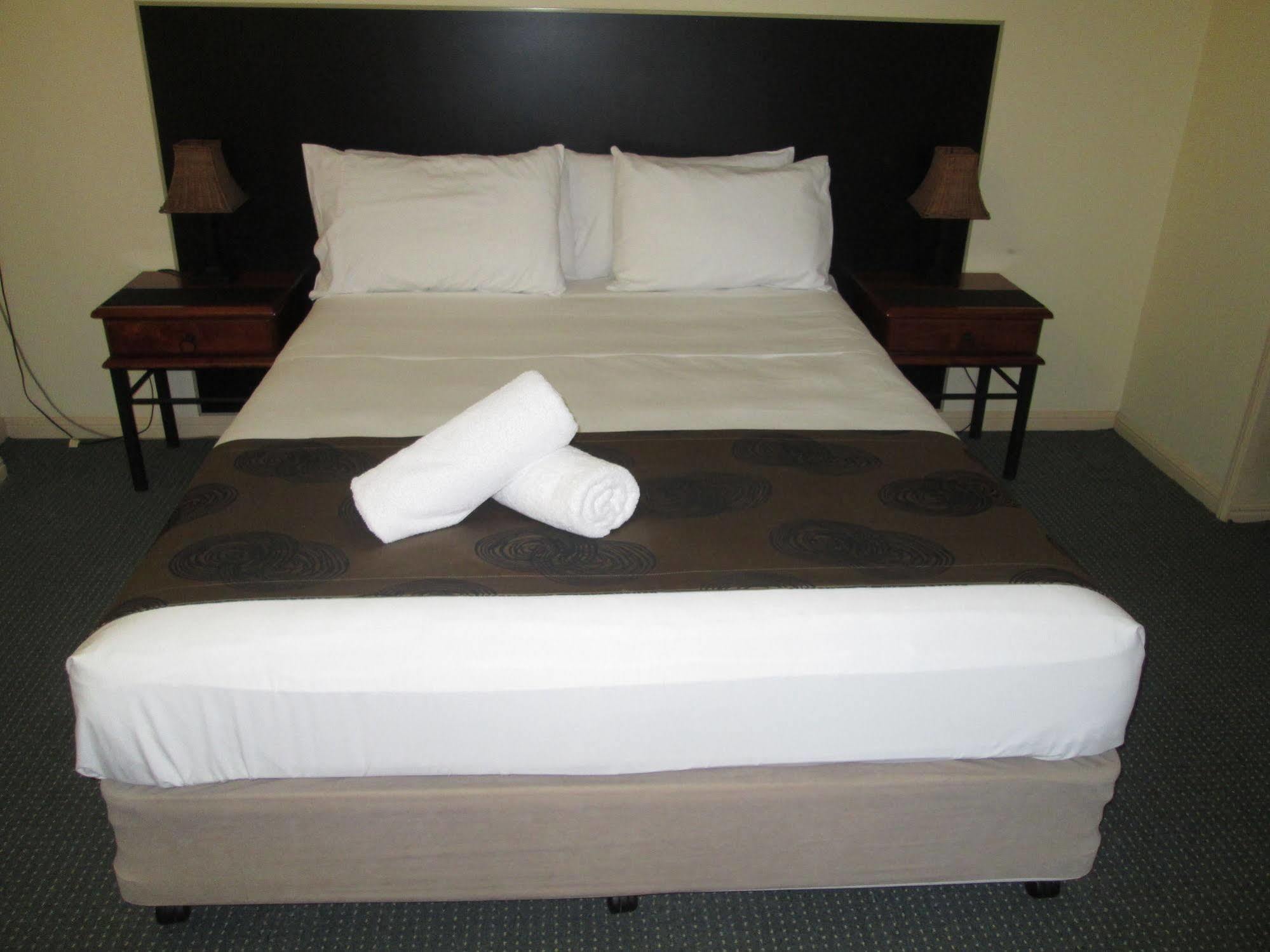 Tower Court Motel - Adults Only Haven Hervey Bay Exteriér fotografie