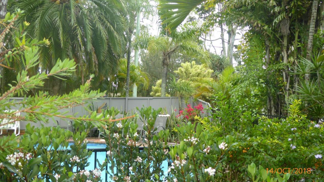Tower Court Motel - Adults Only Haven Hervey Bay Exteriér fotografie