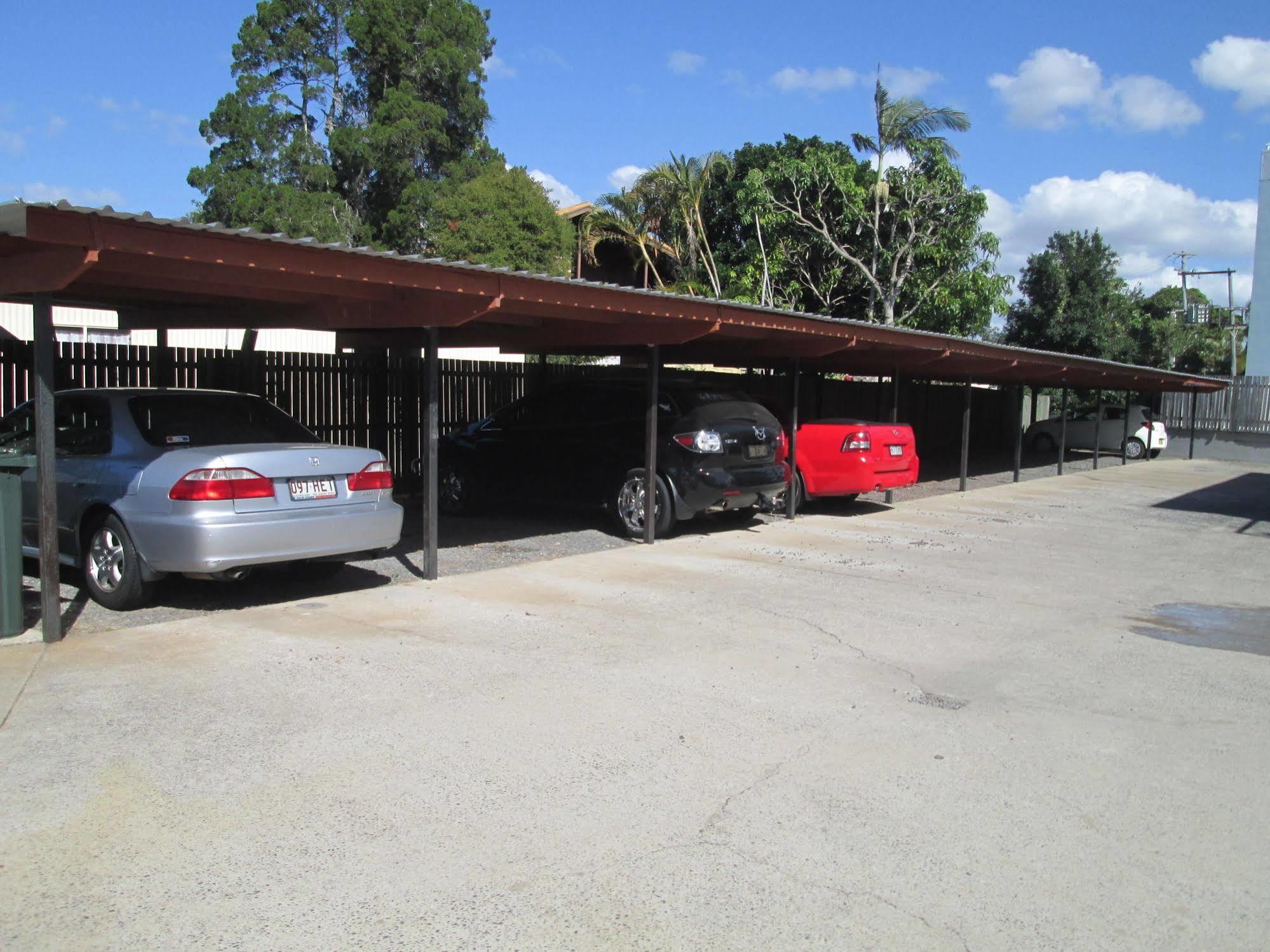 Tower Court Motel - Adults Only Haven Hervey Bay Exteriér fotografie